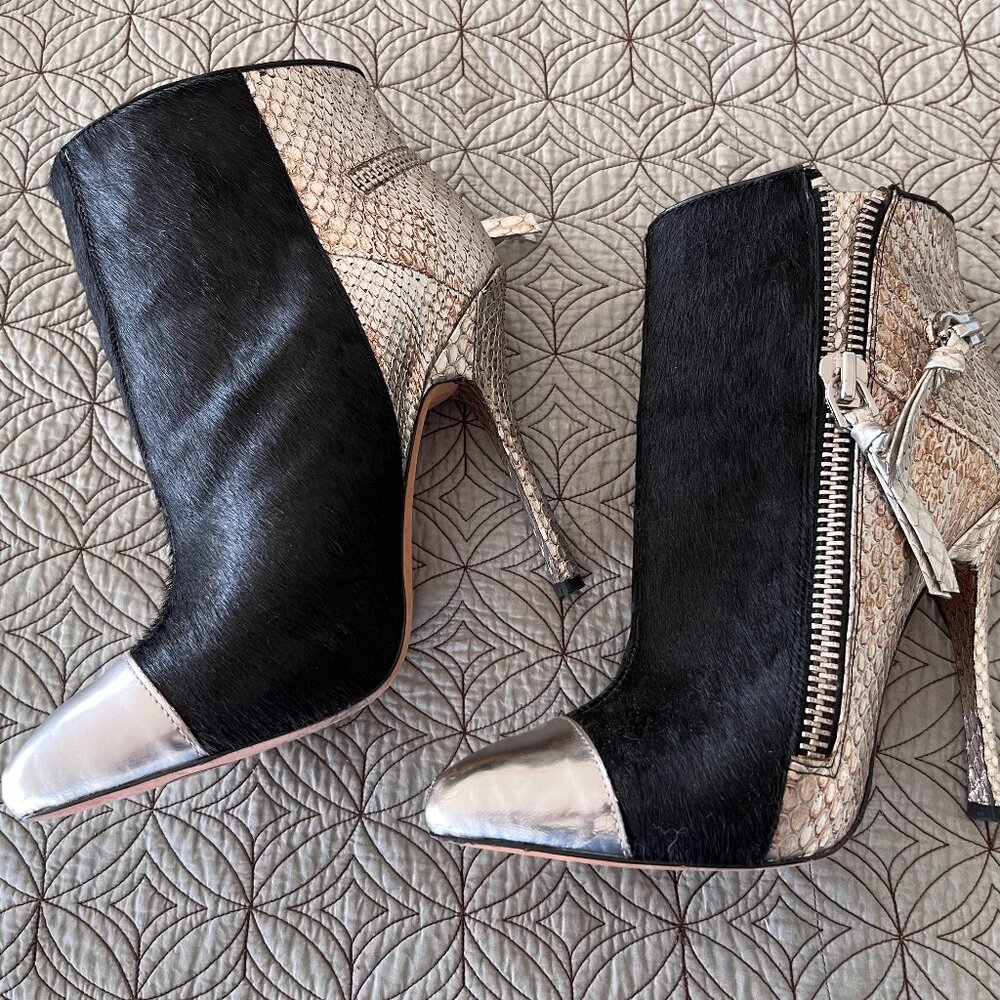 Jean-Michel Cazabat Black hair calf and silver snake short boots